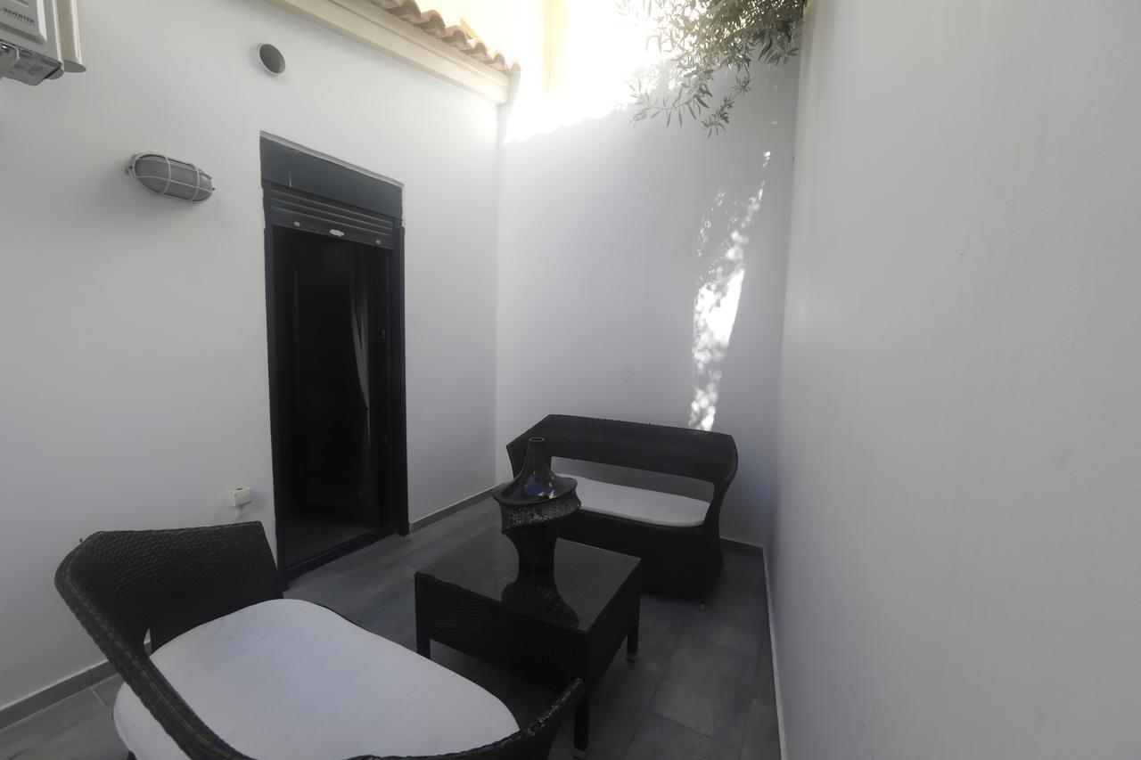 Gazi Boutique Apartment 2 Athen Exterior foto